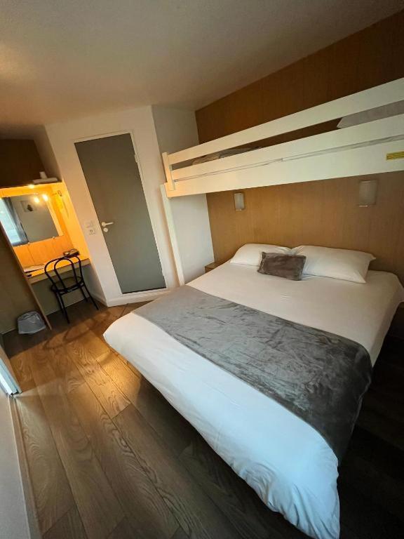 Brit Hotel Essentiel Pau לסקאר מראה חיצוני תמונה