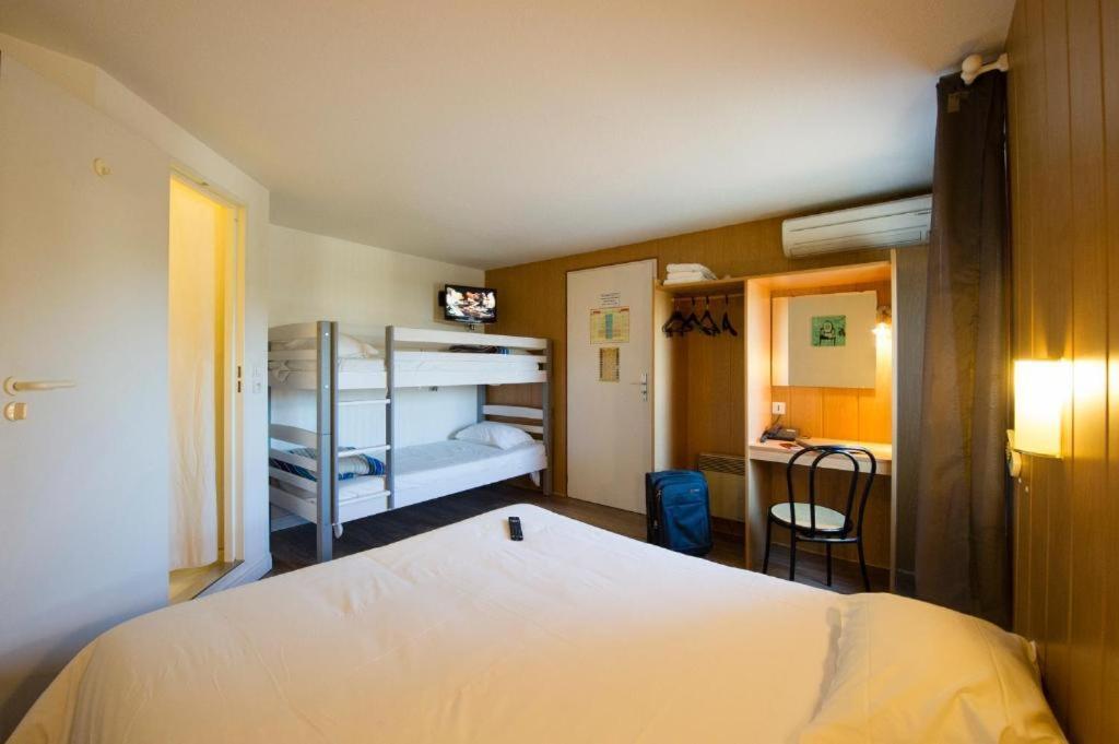 Brit Hotel Essentiel Pau לסקאר מראה חיצוני תמונה