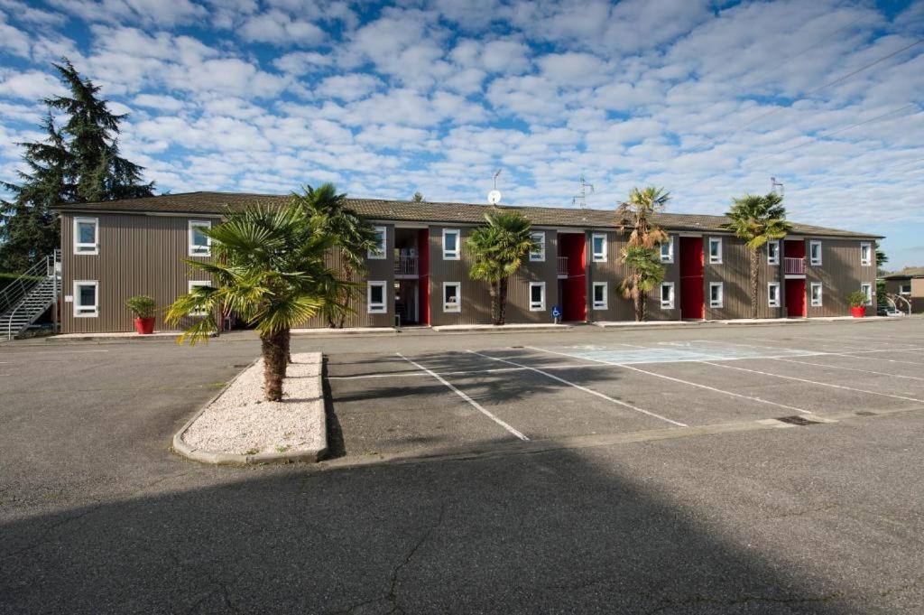 Brit Hotel Essentiel Pau לסקאר מראה חיצוני תמונה