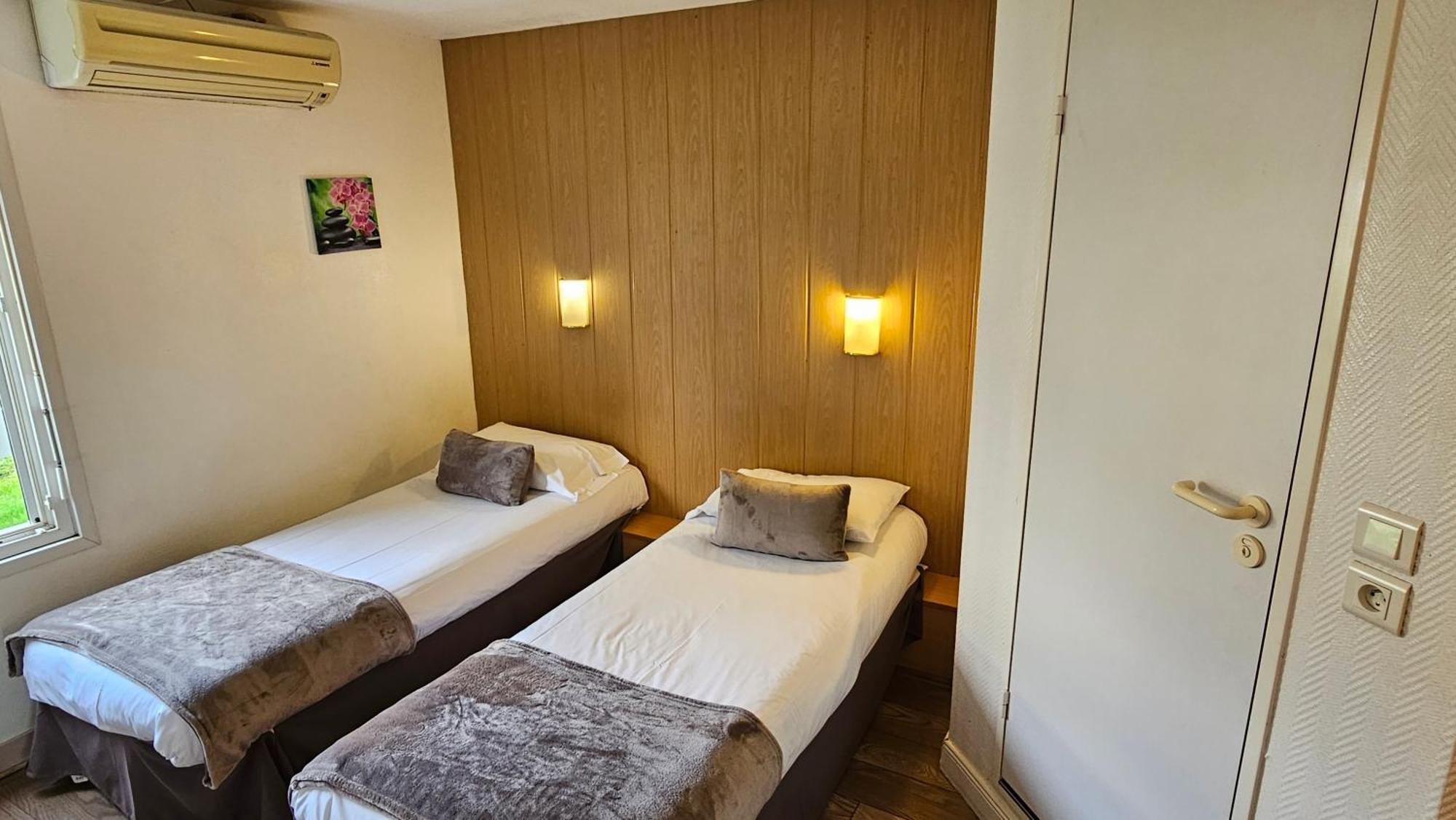 Brit Hotel Essentiel Pau לסקאר מראה חיצוני תמונה
